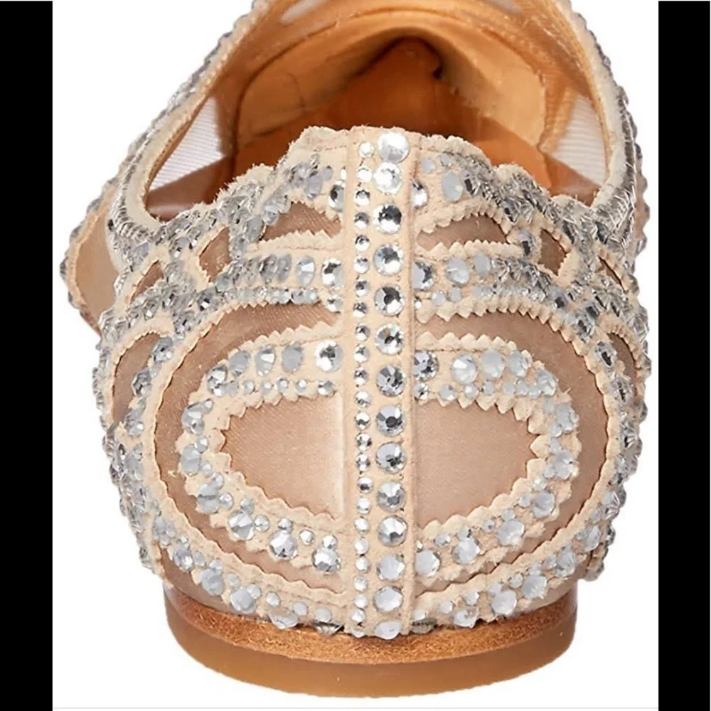 New Badgley Mischka Gigi Pointed Toe Flats Size 9.5 Ivory